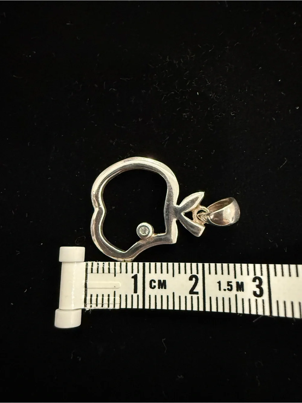 925 Sterling Silver Apple Outline Pendant with Clear Stone Accent